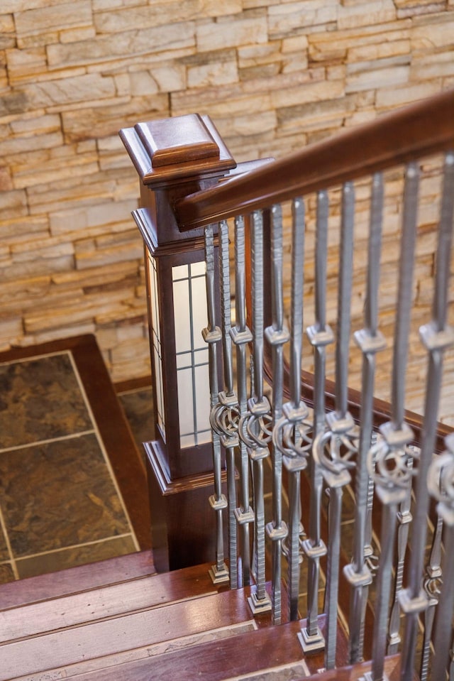 12159 Quail Avenue Ln N, Stillwater, MN 55082 - view of staircase