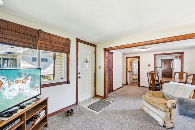926 Bellows St, West Saint Paul, MN 55118 - foyer entrance with light colored carpet and baseboards
