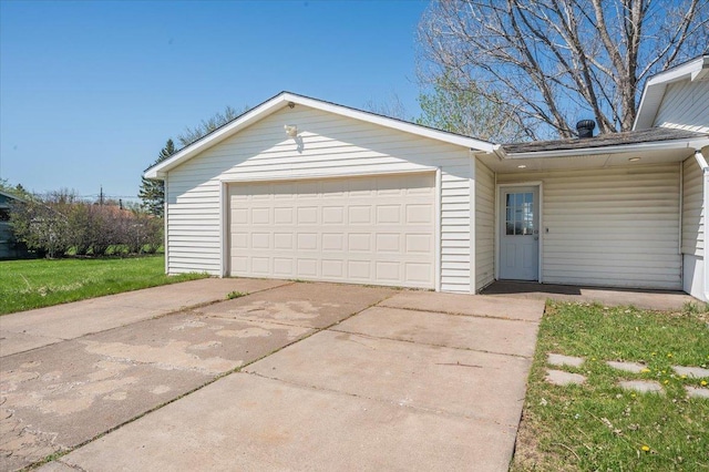 3003 Hammond Ave, Superior, WI 54880 - view of garage