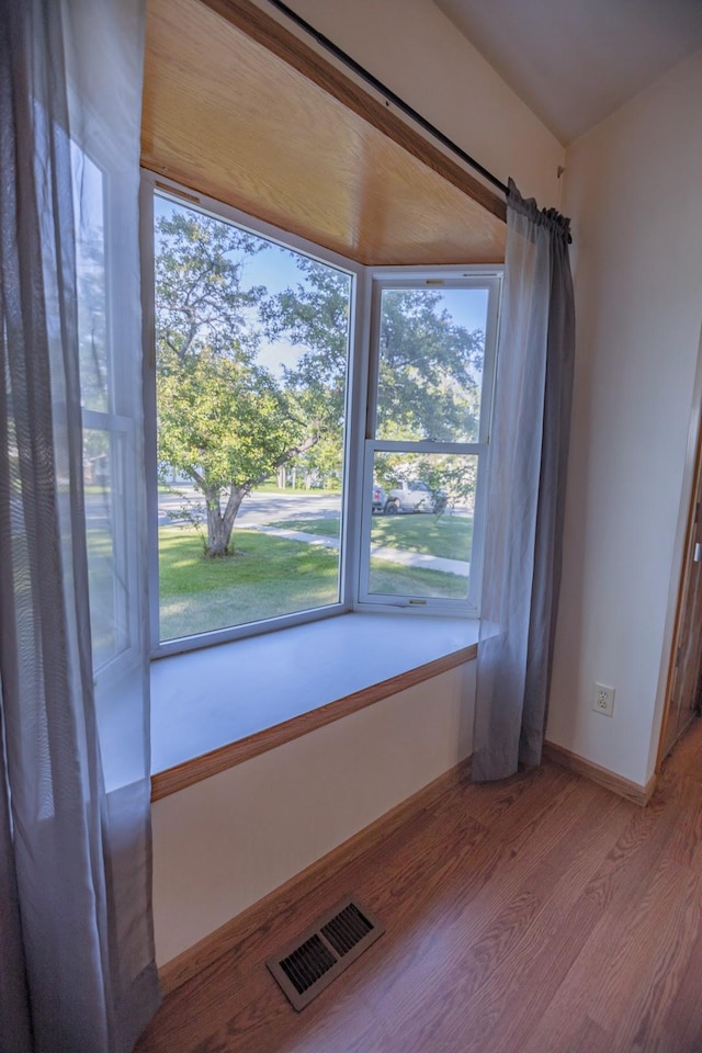 546 2nd St SE, Perham, MN 56573 - detailed view of wood finished floors and baseboards