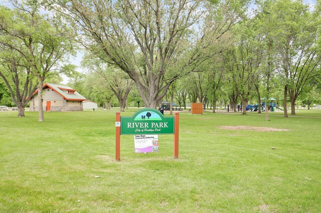 surrounding community with a lawn