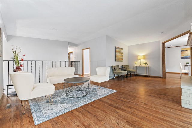 708 Brigadoon Cir, Shoreview, MN 55126 - living area featuring wood finished floors and baseboards