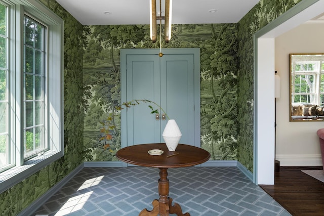 1824 Oliver Ave S, Minneapolis, MN 55405 - foyer featuring baseboards and wallpapered walls
