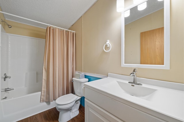 58885 County Road 136, Menahga, MN 56464 - bathroom with a textured ceiling, toilet, shower / bath combo, vanity, and wood finished floors