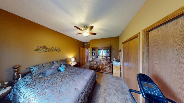 1720 Hale Dr, Albert Lea, MN 56007 - bedroom featuring carpet flooring, a textured ceiling, and ceiling fan
