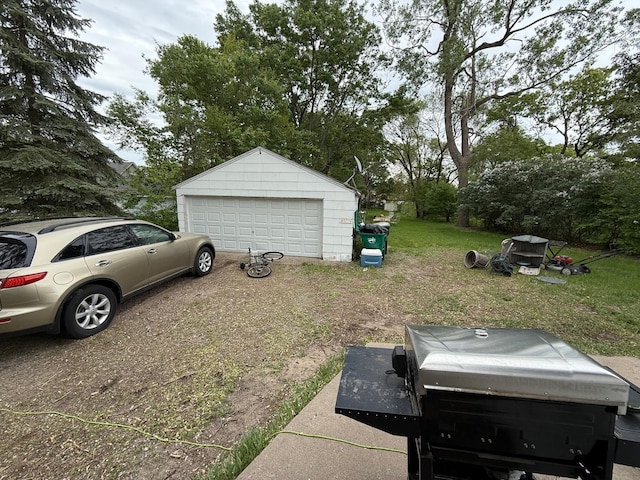 2812 6th Ave, Anoka, MN 55303 - view of detached garage