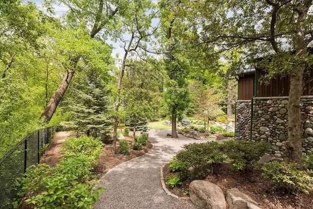 2442 Meeting St, Minnetonka, MN 55391 - view of home's community