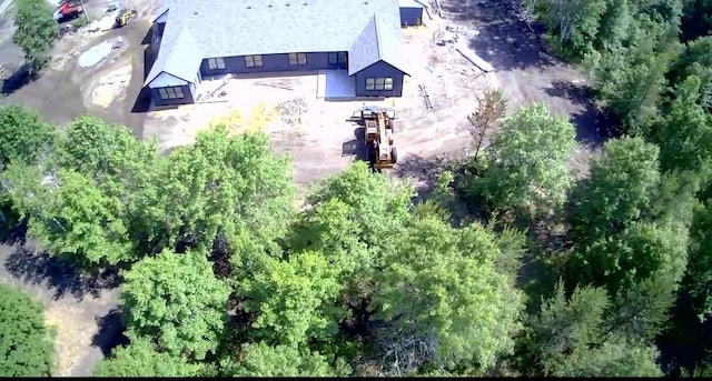 aerial view of property and surrounding area