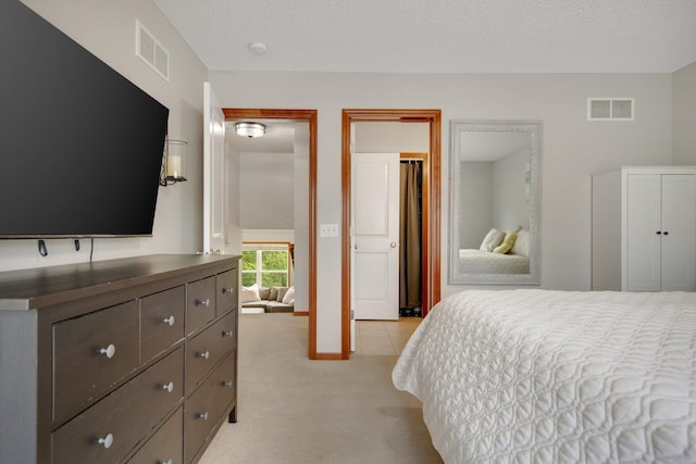 5133 Farnham Dr N, Hugo, MN 55038 - bedroom featuring light colored carpet and baseboards