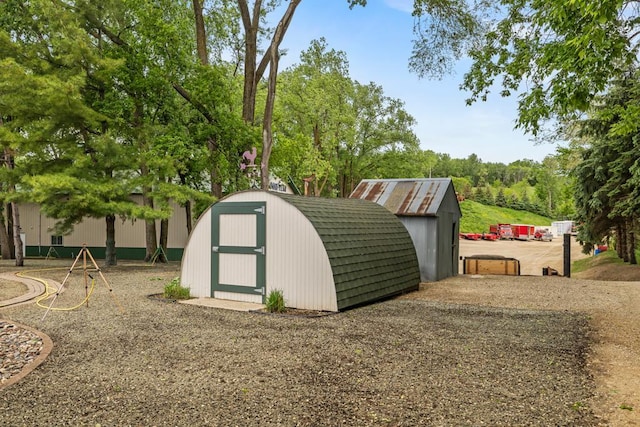 2511 Carver Ave E, Maplewood, MN 55119 - view of shed
