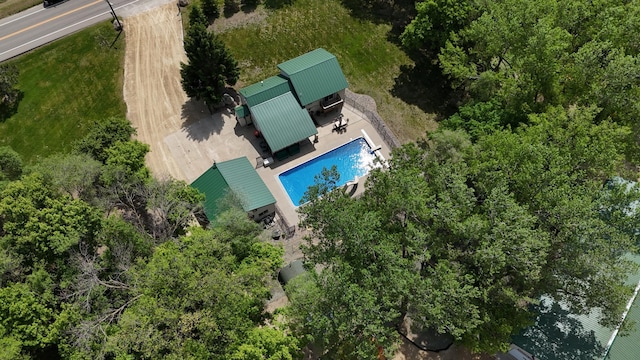 2511 Carver Ave E, Maplewood, MN 55119 - view of subject property with a pool