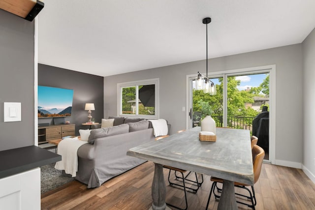 4119 Sylvia Ln S, Shoreview, MN 55126 - dining room with wood finished floors and baseboards