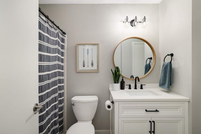 4119 Sylvia Ln S, Shoreview, MN 55126 - full bath featuring vanity, toilet, and curtained shower