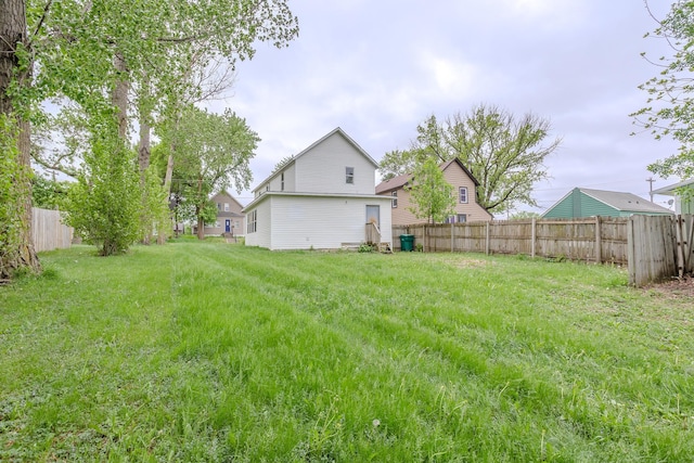 205 Elm Ave SE, Montgomery, MN 56069 - view of yard
