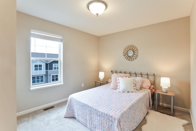 2189 Gateway Hill Rd N, Saint Paul, MN 55109 - carpeted bedroom with baseboards