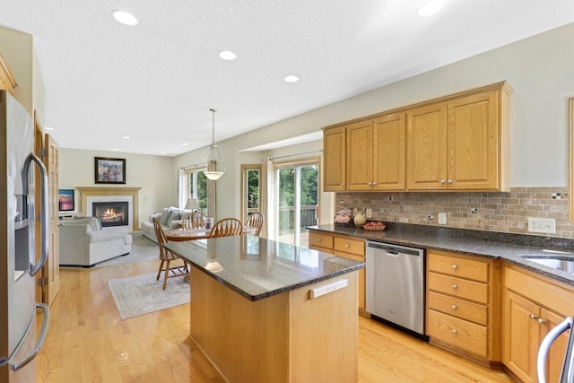 10320 Quail Cir N, Brooklyn Park, MN 55443 - photo 7