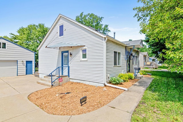 3372 Texas Ave S, Saint Louis Park, MN 55426 - bungalow with an outdoor structure and concrete driveway
