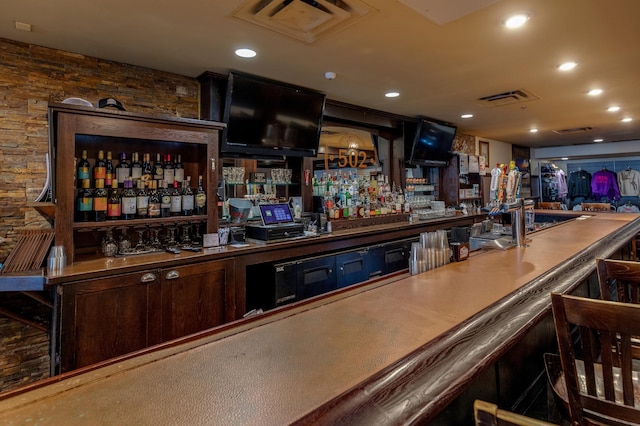 502 Cleveland Blvd W Unit 2400, Walker, MN 56484 - community bar area with recessed lighting
