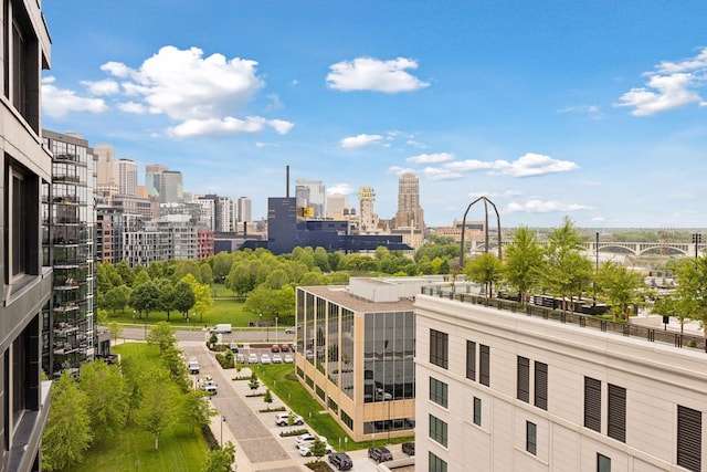 1240 2nd St Unit 822, Minneapolis, MN 55415 - skyline view