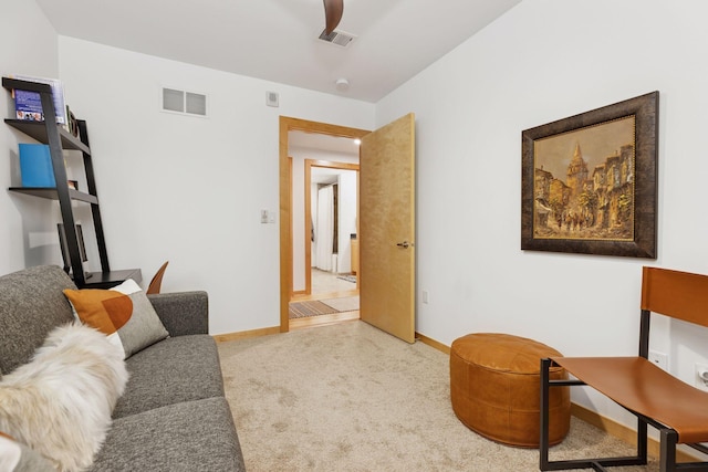 1240 2nd St Unit 822, Minneapolis, MN 55415 - living area with baseboards and carpet flooring
