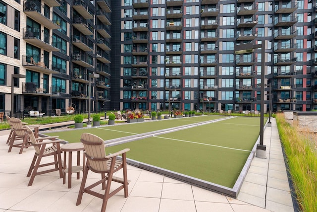 1240 2nd St Unit 822, Minneapolis, MN 55415 - view of home's community featuring a bocce ball area