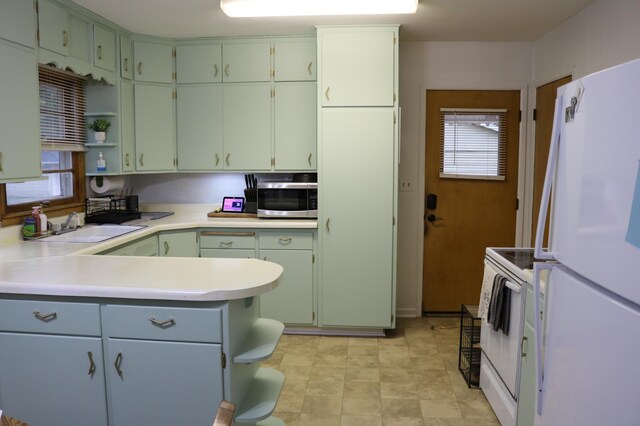 107 Gillie Dr, Jackson, MN 56143 - photo 2