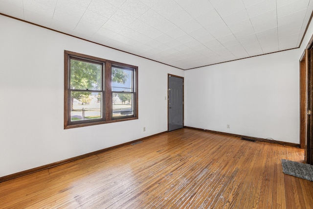 917 Jessie St, Saint Paul, MN 55130 - empty room with hardwood / wood-style flooring and baseboards