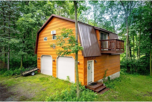 20907 Erickson Ln, Trade Lake, WI 54840 - garage with a detached garage