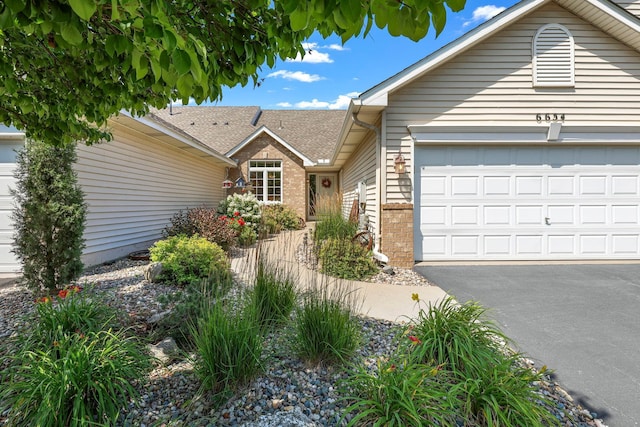 6654 Chadwick Dr, Savage, MN 55378 - photo 1