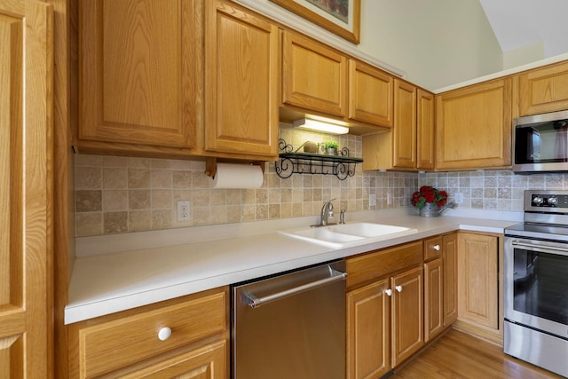 6654 Chadwick Dr, Savage, MN 55378 - photo 8
