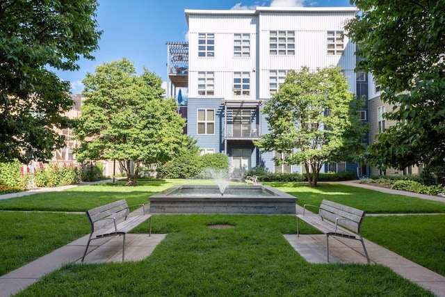 2845 Colfax Ave S Unit W305, Minneapolis, MN 55408 - view of community featuring a yard