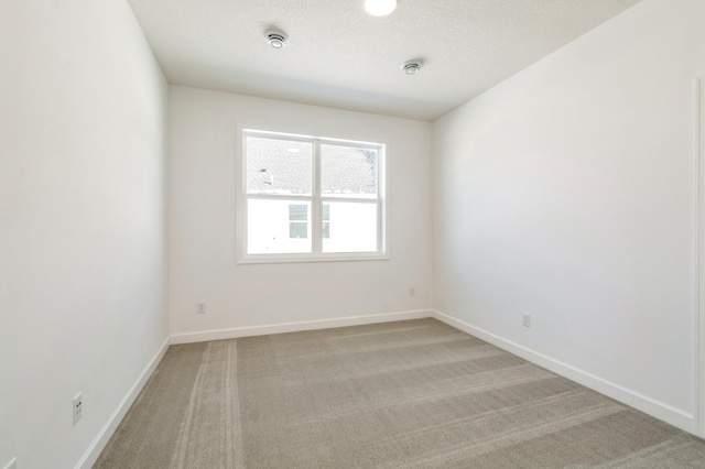 11444 Fieldstone Dr, Rogers, MN 55311 - unfurnished room with carpet flooring and baseboards