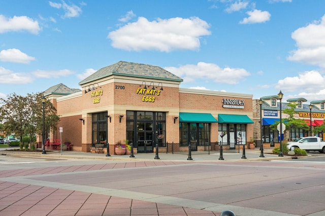 123 Windsor Ct, New Brighton, MN 55112 - view of commercial property