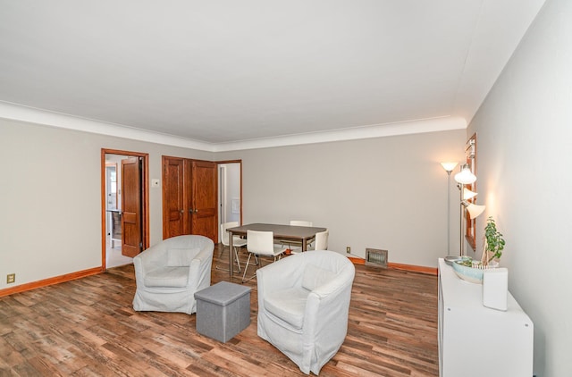 5805 Sunrise Dr, Minneapolis, MN 55419 - living area with light wood-style floors and baseboards