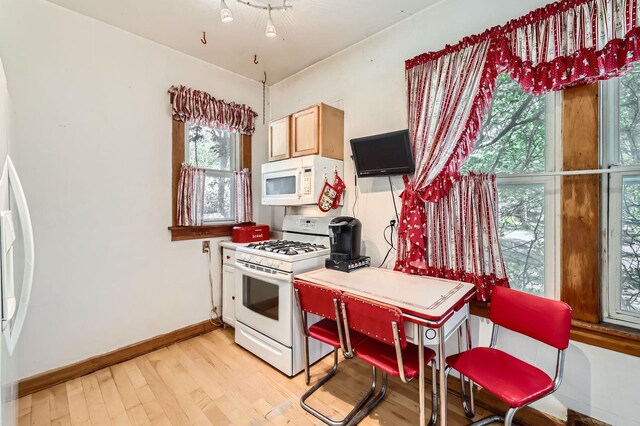 1107 Edmund Ave, Saint Paul, MN 55104 - photo 11