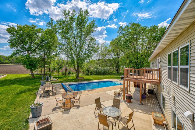 17690 Clayton Ave E, Vermillion Twp, MN 55068 - swimming pool featuring a yard and a patio area