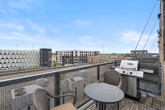 901 3rd St Unit 515, Minneapolis, MN 55401 - balcony with area for grilling