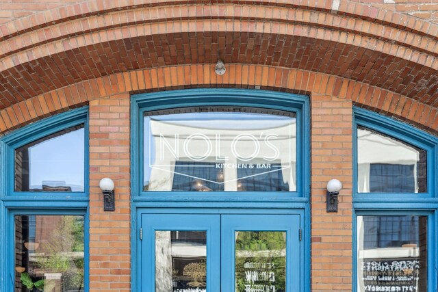 901 3rd St Unit 515, Minneapolis, MN 55401 - property entrance featuring brick siding