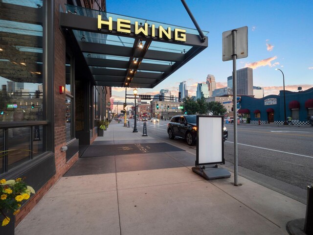 901 3rd St Unit 515, Minneapolis, MN 55401 - view of home's community featuring a city view