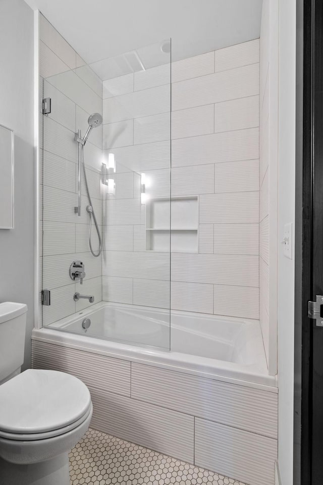 525 3rd St N Unit 511, Minneapolis, MN 55401 - full bathroom featuring tiled shower / bath and tile patterned flooring
