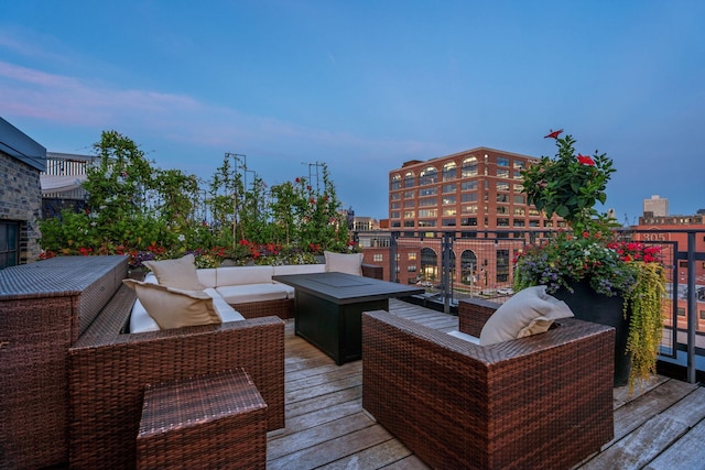 525 3rd St N Unit 511, Minneapolis, MN 55401 - wooden terrace with an outdoor living space