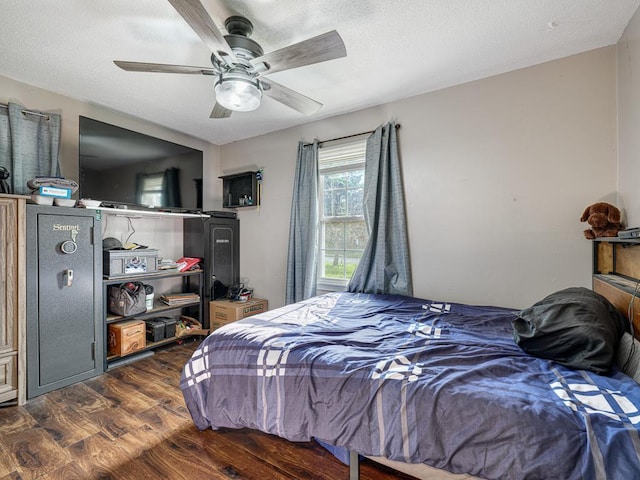 7338 Silver Lake Rd, Mounds View, MN 55112 - bedroom featuring dark wood-style floors and ceiling fan