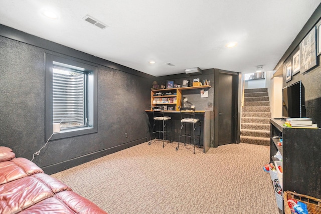 506 8th Ave SW, Pipestone, MN 56164 - office area with carpet, recessed lighting, and a bar