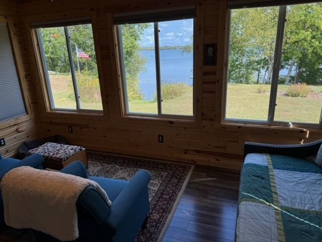 48408 Pillar Rd, Deer River, MN 56631 - sunroom / solarium with healthy amount of natural light