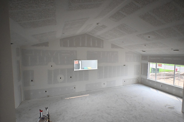 7773 Gunner Dr, Clear Lake, MN 55319 - unfurnished room with vaulted ceiling