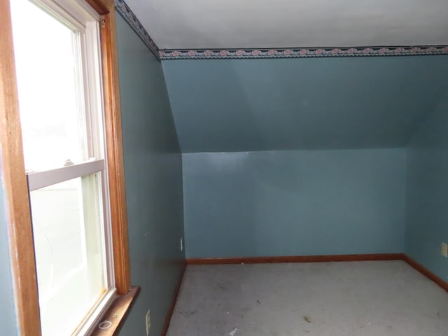 529 1st St N, Truman, MN 56088 - bonus room featuring baseboards