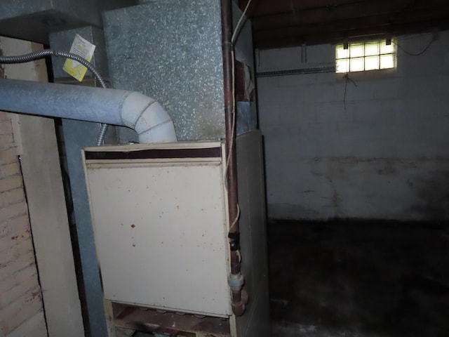 529 1st St N, Truman, MN 56088 - utilities with heating unit