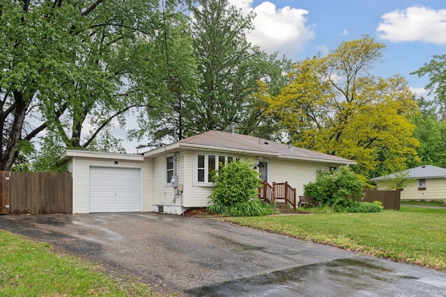2505 Florida Ave N, Golden Valley, MN 55427 - view of front of property featuring asphalt driveway and a garage