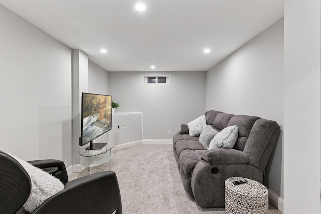 2505 Florida Ave N, Golden Valley, MN 55427 - carpeted living area featuring recessed lighting and baseboards