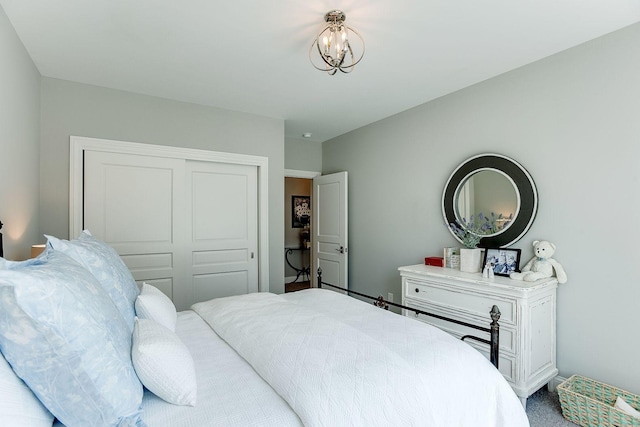677 Shawnee Woods Rd, Medina, MN 55340 - carpeted bedroom featuring a closet